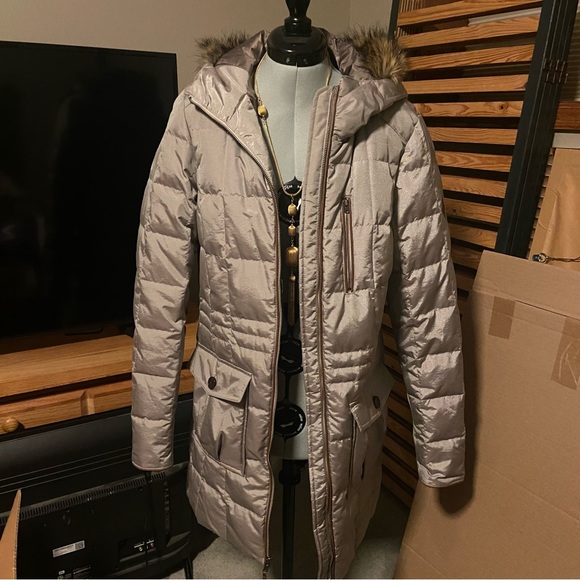 Eddie Bauer Jackets & Blazers - Eddie Bauer Down Parka 
Size: Medium Tall
Color: Champagne, metallic taupe